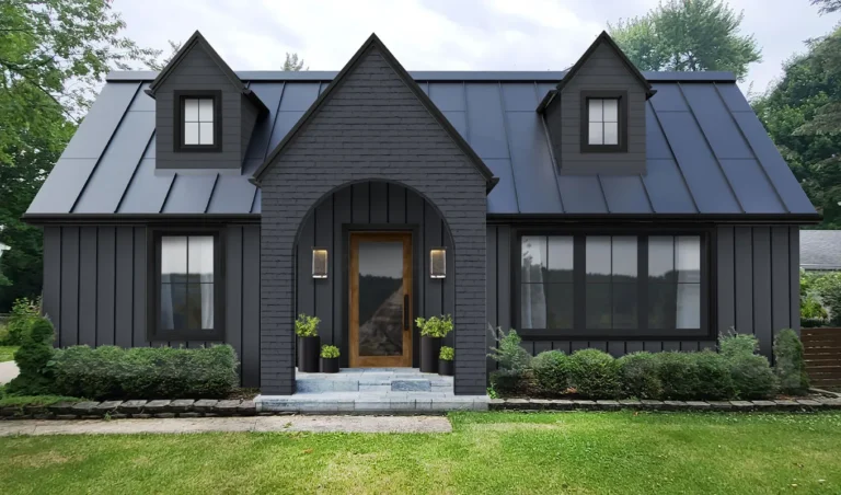 The Role Of A Professional Roofing Contractor In Your Home Renovation