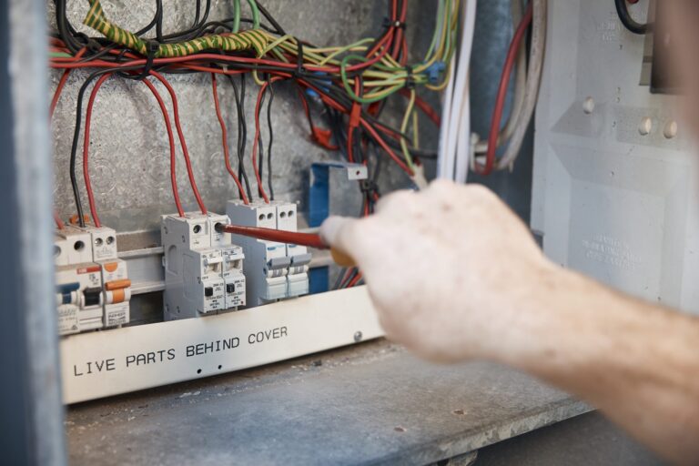 24/7 Emergency Electricians