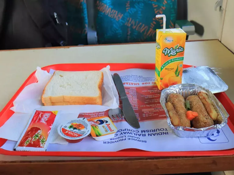 Order Food on Train Using Train Time Table