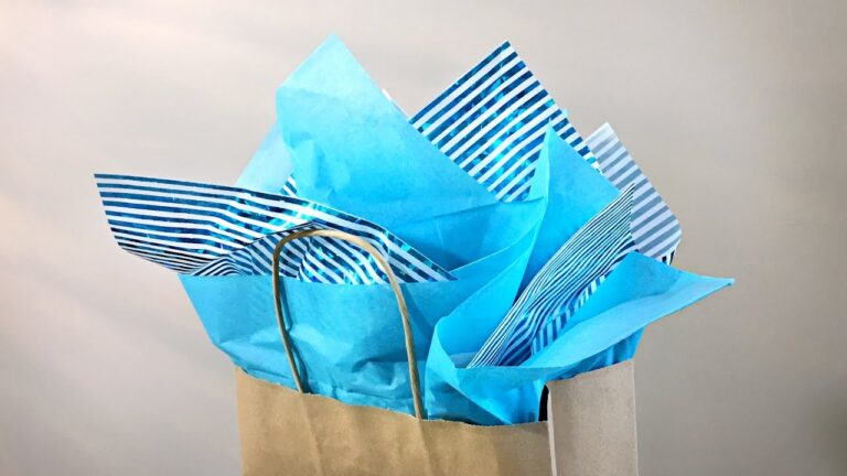 How to Use Tissue Paper for Gift Bags