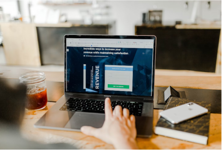 Sales and Marketing Automation: Boosting Revenue for Digital Artists in the Online Marketplace