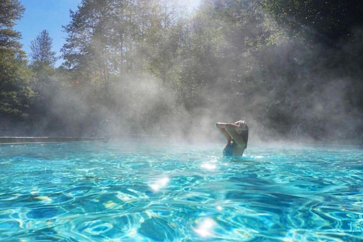 GVF90433S Gama Hot Water Heater Specs